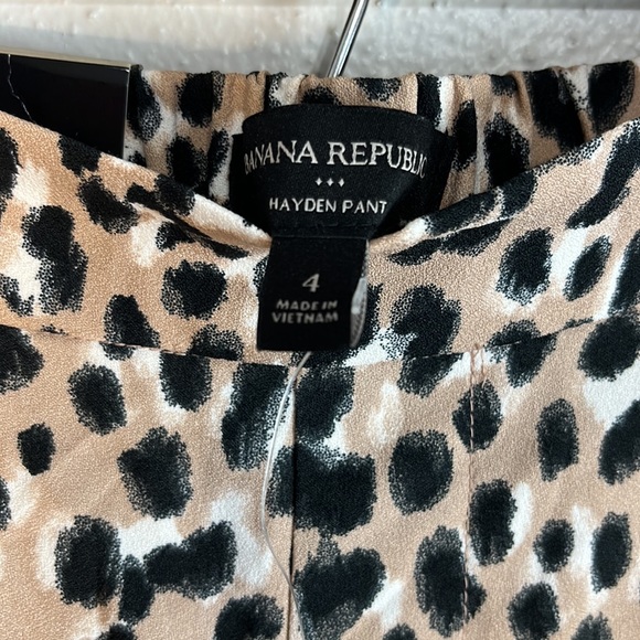 Banana Republic Hayden pant size 4 leopard print New with tags - Picture 7 of 9